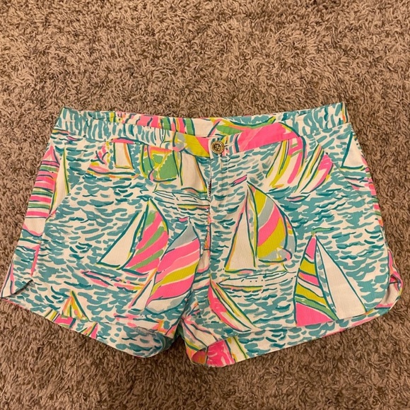Lilly Pulitzer Pants - Lilly Pulitzer shorts size 0
